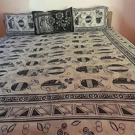 Hotel Batti Relax Point Batticaloa Esterno foto